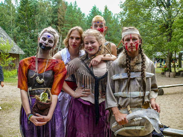 larp na koloniach i obozach